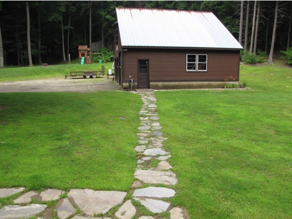 404 Baker Brook Road Newfane, VT 05362 - Photo 4 of 35