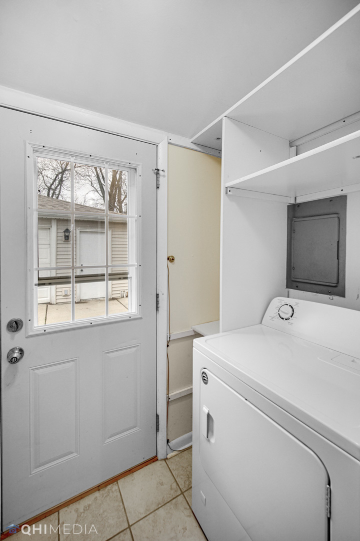 2402 Wing Street Rolling Meadows, IL 60008 - Photo 17 of 20 a utility room with dryer and washer