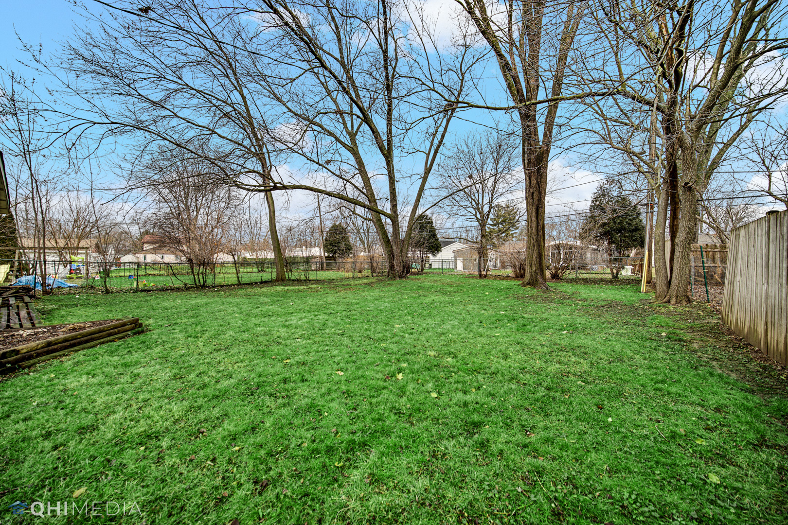 2402 Wing Street Rolling Meadows, IL 60008 - Photo 4 of 20 a view of a park with large trees