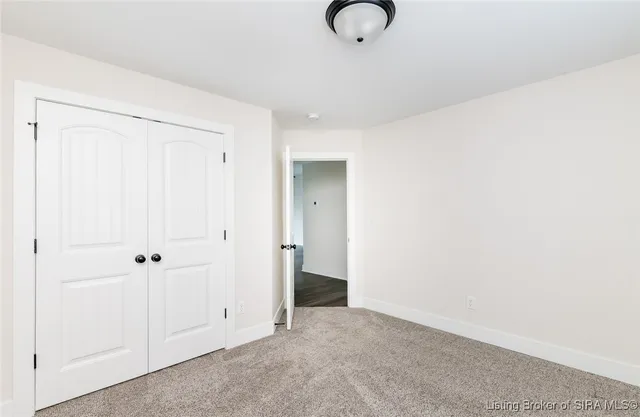 $309,900 | 4105 Cedar Creek Court, Floyds Knobs, IN 47119