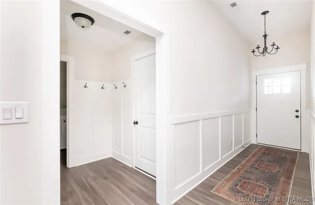 $309,900 | 4105 Cedar Creek Court, Floyds Knobs, IN 47119