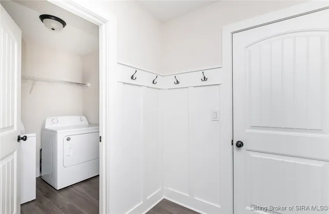 $309,900 | 4105 Cedar Creek Court, Floyds Knobs, IN 47119