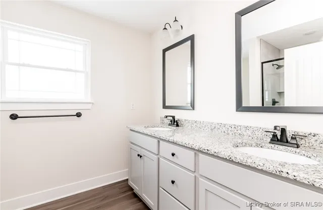 $309,900 | 4105 Cedar Creek Court, Floyds Knobs, IN 47119