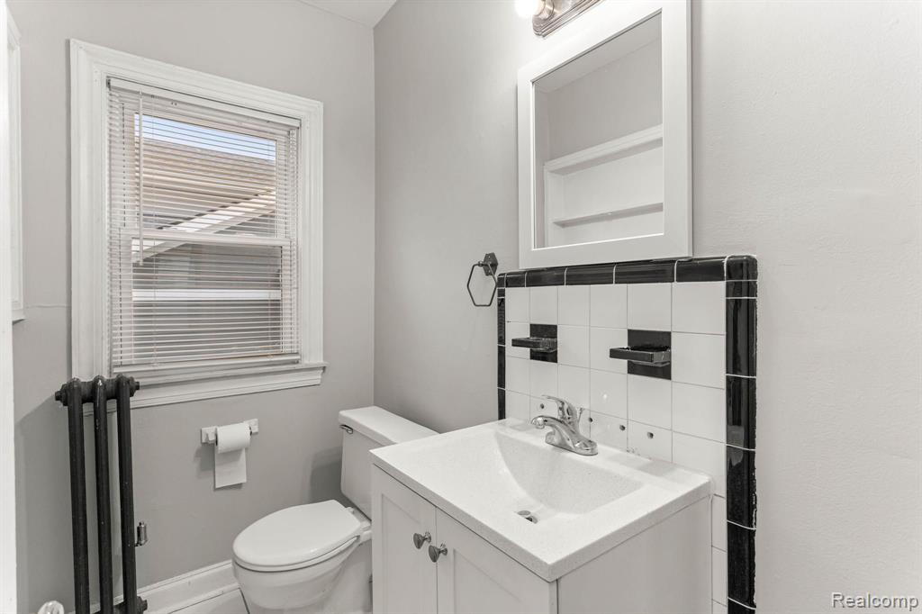 333 Woodward Avenue Rochester, MI 48307 - Photo 22 of 51