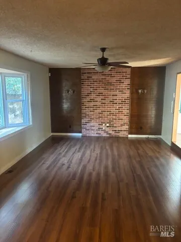 $750,000 | 749 Grove Street, Sonoma, CA 95476