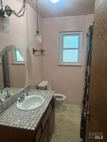 $750,000 | 749 Grove Street, Sonoma, CA 95476