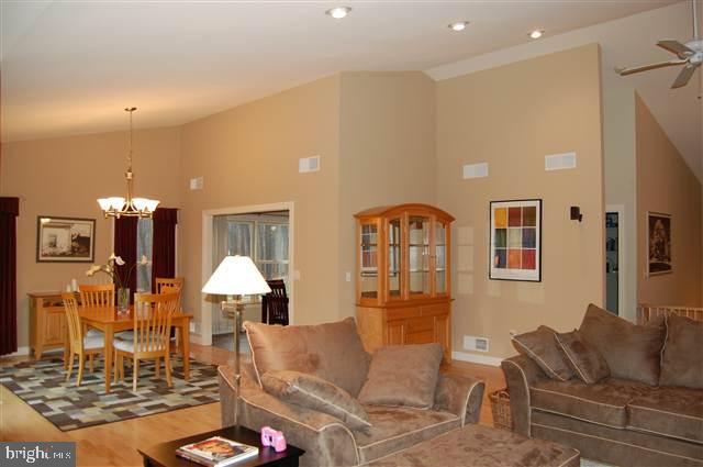 244 Big Spring Road Etters, PA 17319 - Photo 3 of 12 Gallery Image 3