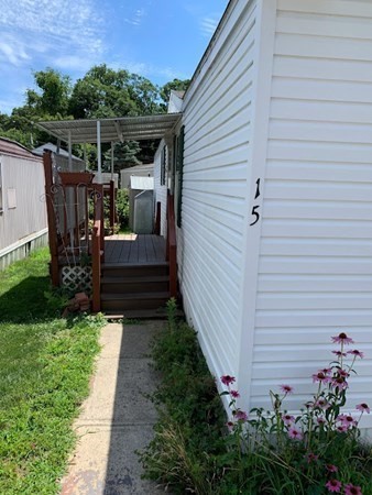 557 Southwest Cutoff, Unit 15 Worcester, MA 01607 - Photo 2 of 8