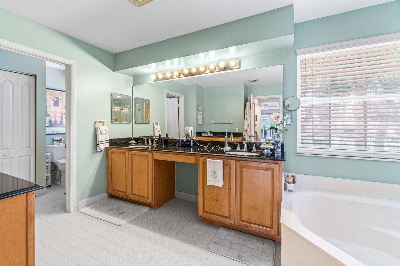 18979 Treble Lane Boca Raton, FL 33498 - Photo 19 of 32 024-18979TrebleLane-BocaRaton-FL-33498-S