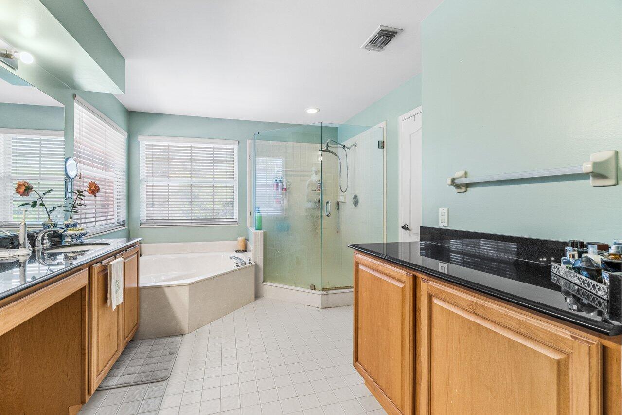 18979 Treble Lane Boca Raton, FL 33498 - Photo 20 of 32 025-18979TrebleLane-BocaRaton-FL-33498-S