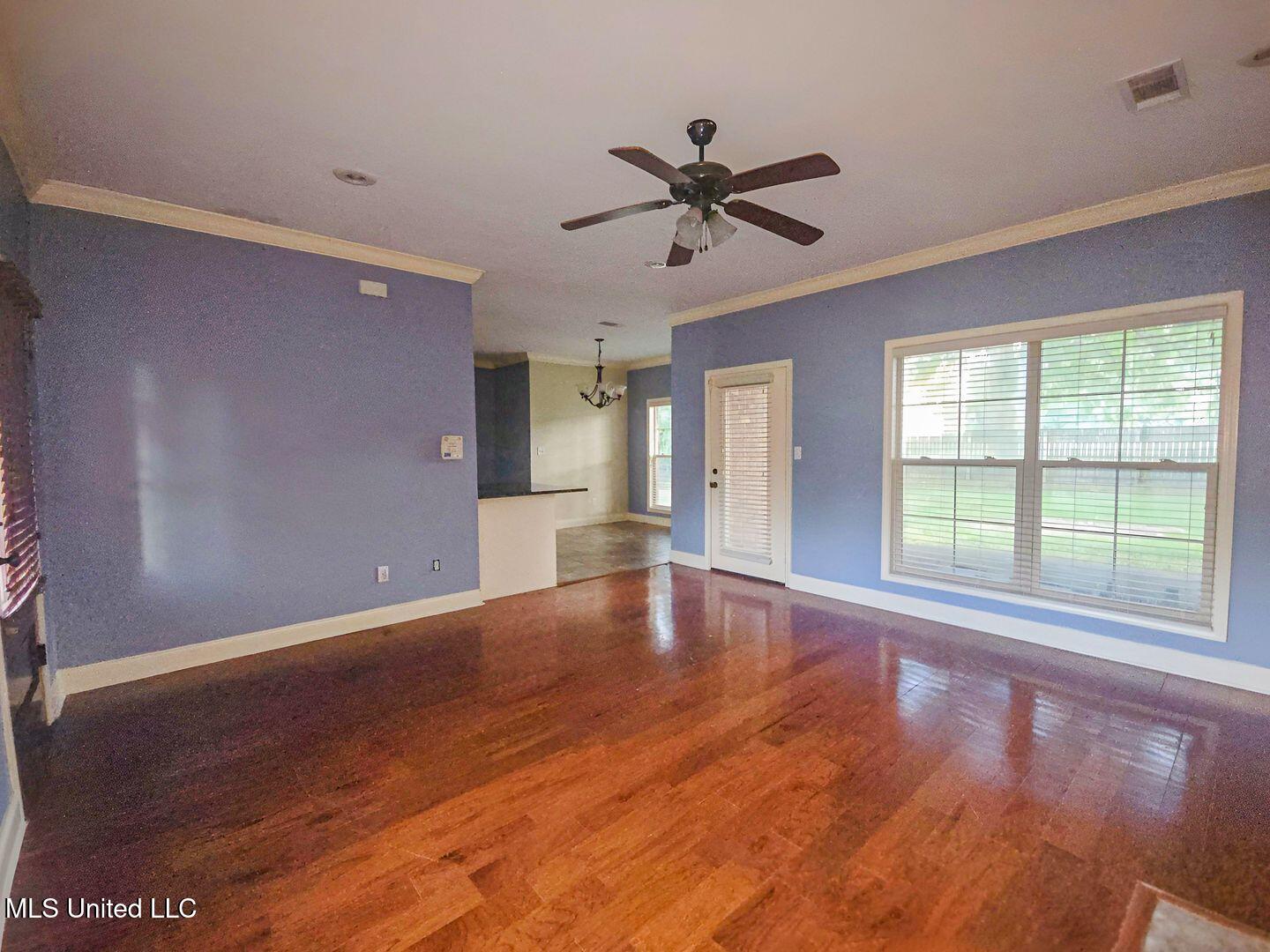 133 Northgate Drive Canton, MS 39046 - Photo 2 of 18 Empty 2nd Living Room Photo