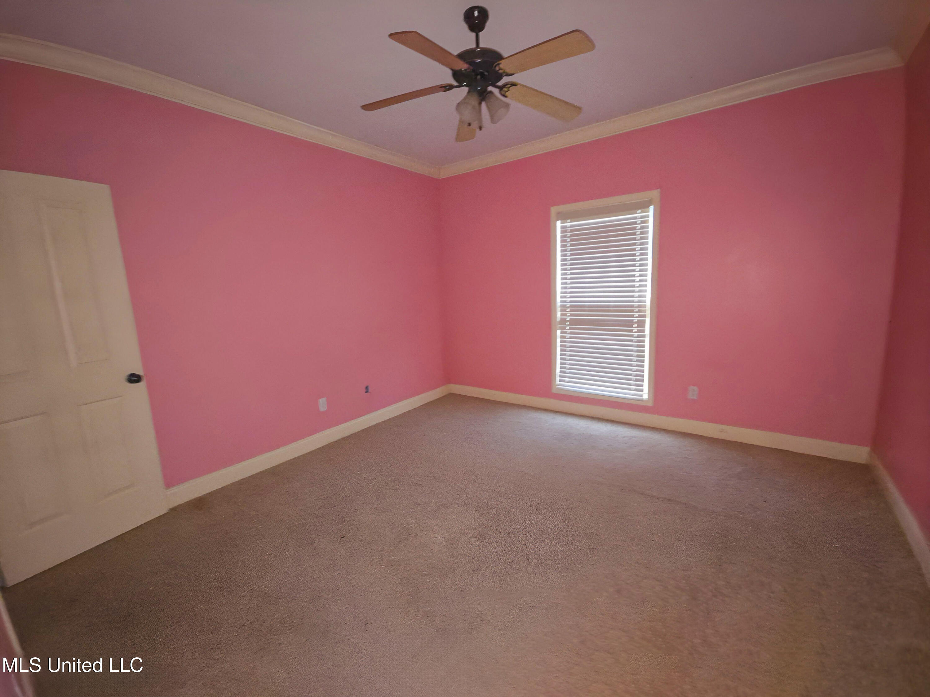 133 Northgate Drive Canton, MS 39046 - Photo 4 of 18 8-Sep 14, 2025 23-31-30-61LD