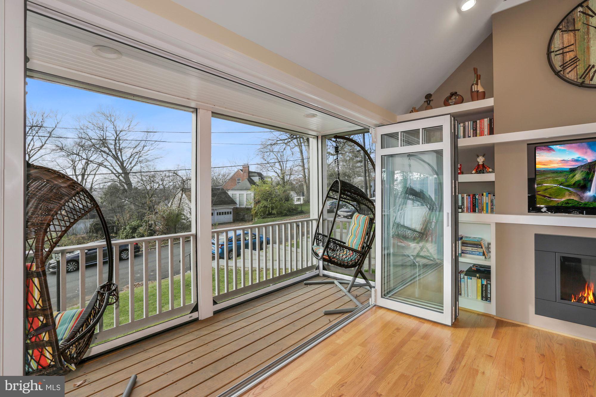 6701 Barr Road Bethesda, MD 20817 - Photo 11 of 42 Gallery Image 11