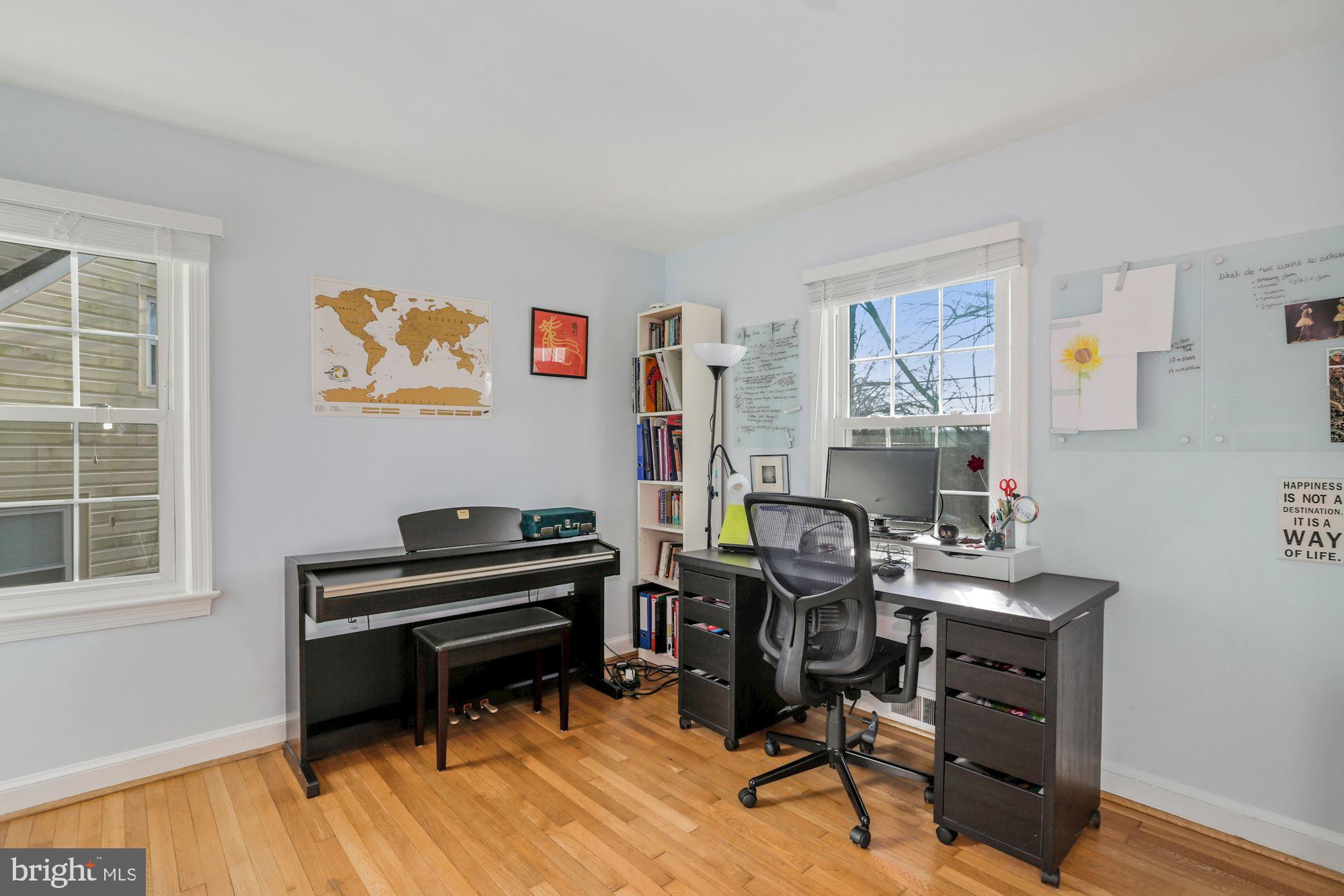 6701 Barr Road Bethesda, MD 20817 - Photo 20 of 42 Gallery Image 20