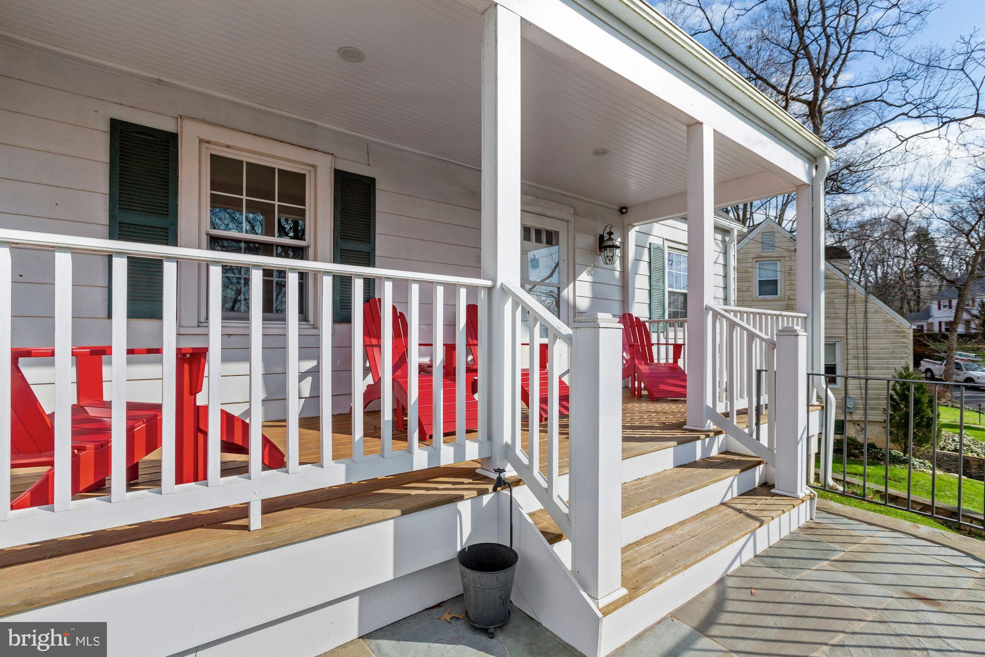 6701 Barr Road Bethesda, MD 20817 - Photo 3 of 42 Gallery Image 3