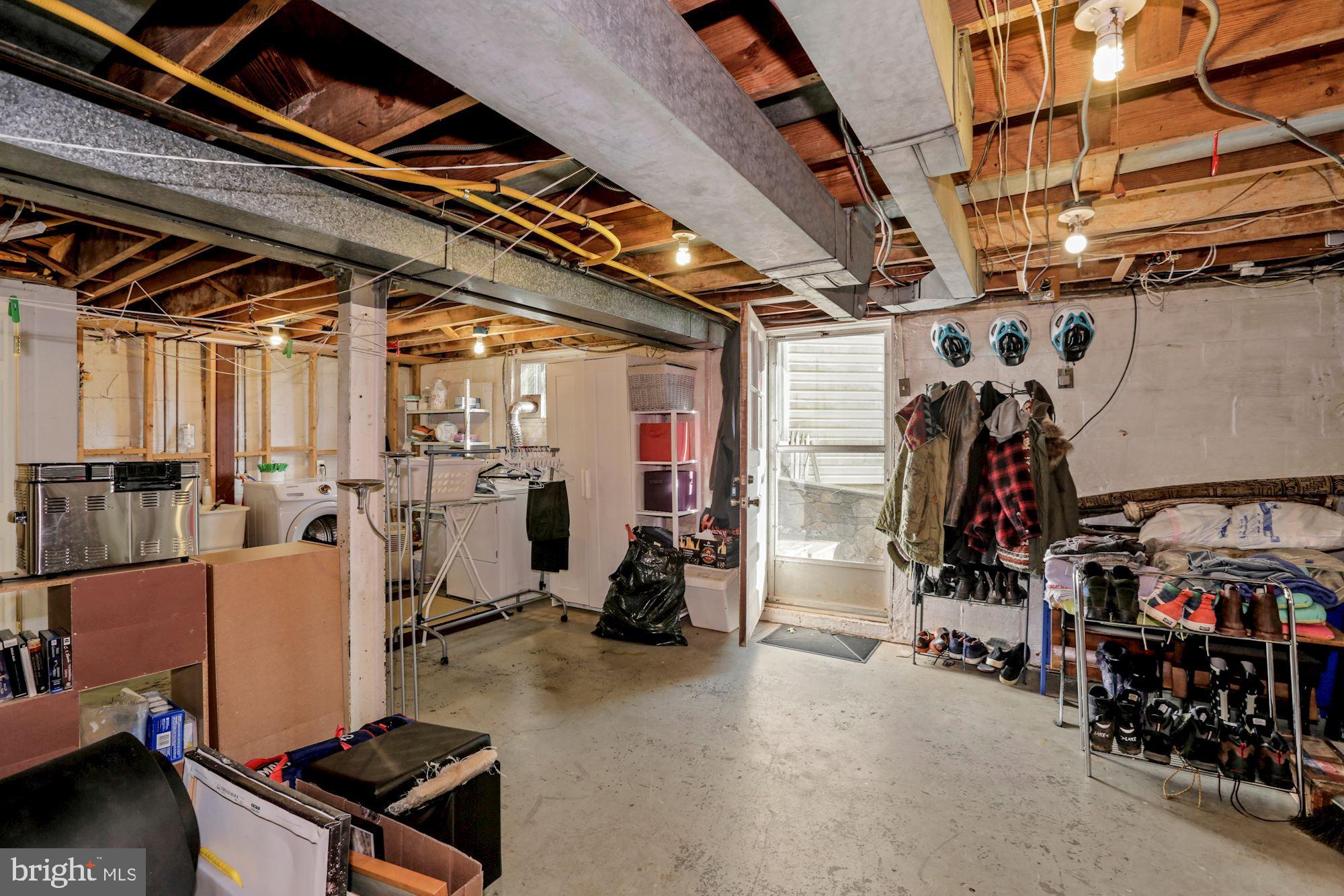 6701 Barr Road Bethesda, MD 20817 - Photo 30 of 42 Gallery Image 30