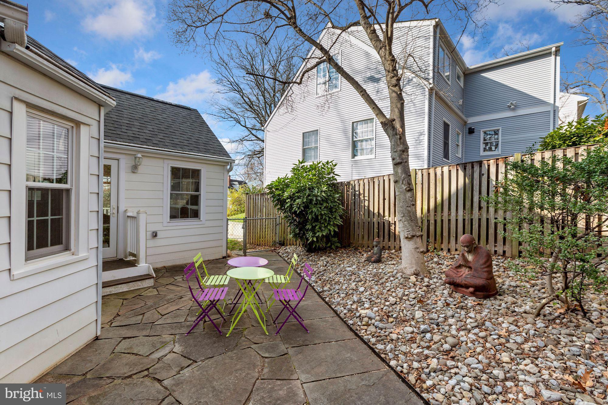 6701 Barr Road Bethesda, MD 20817 - Photo 36 of 42 Gallery Image 36