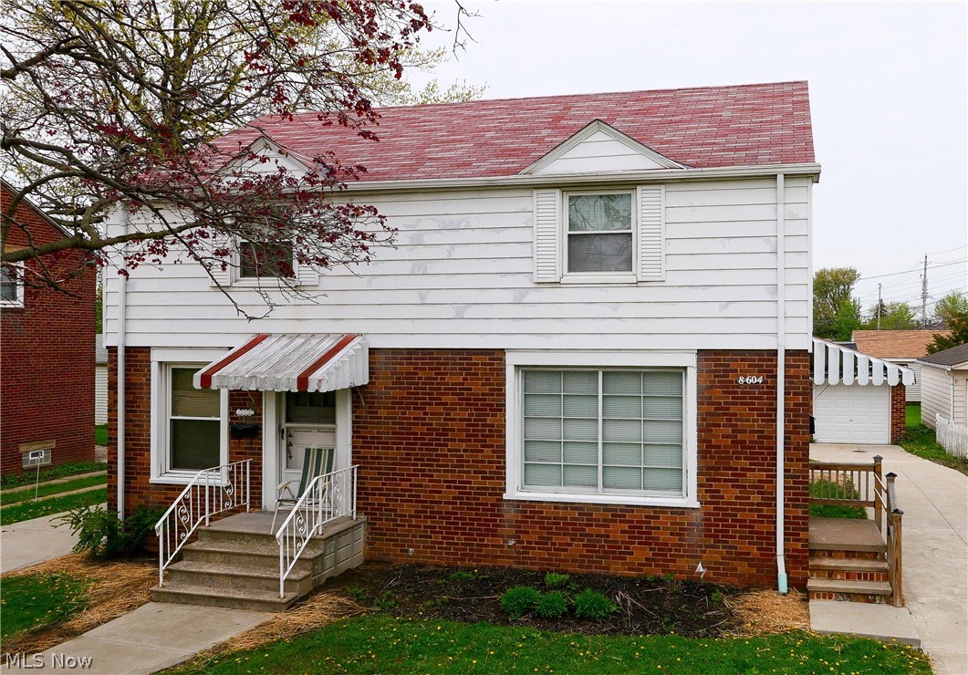 Front of Home. 8606 on left and 8604 on right.