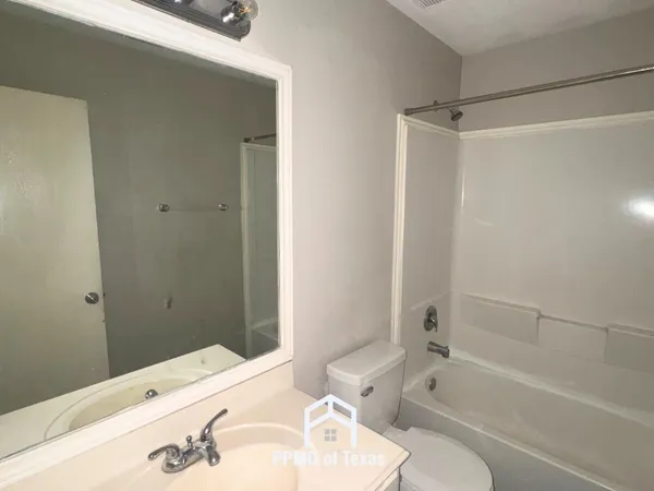 $1,795 | 20014 Tunham Trail, Houston, TX 77073