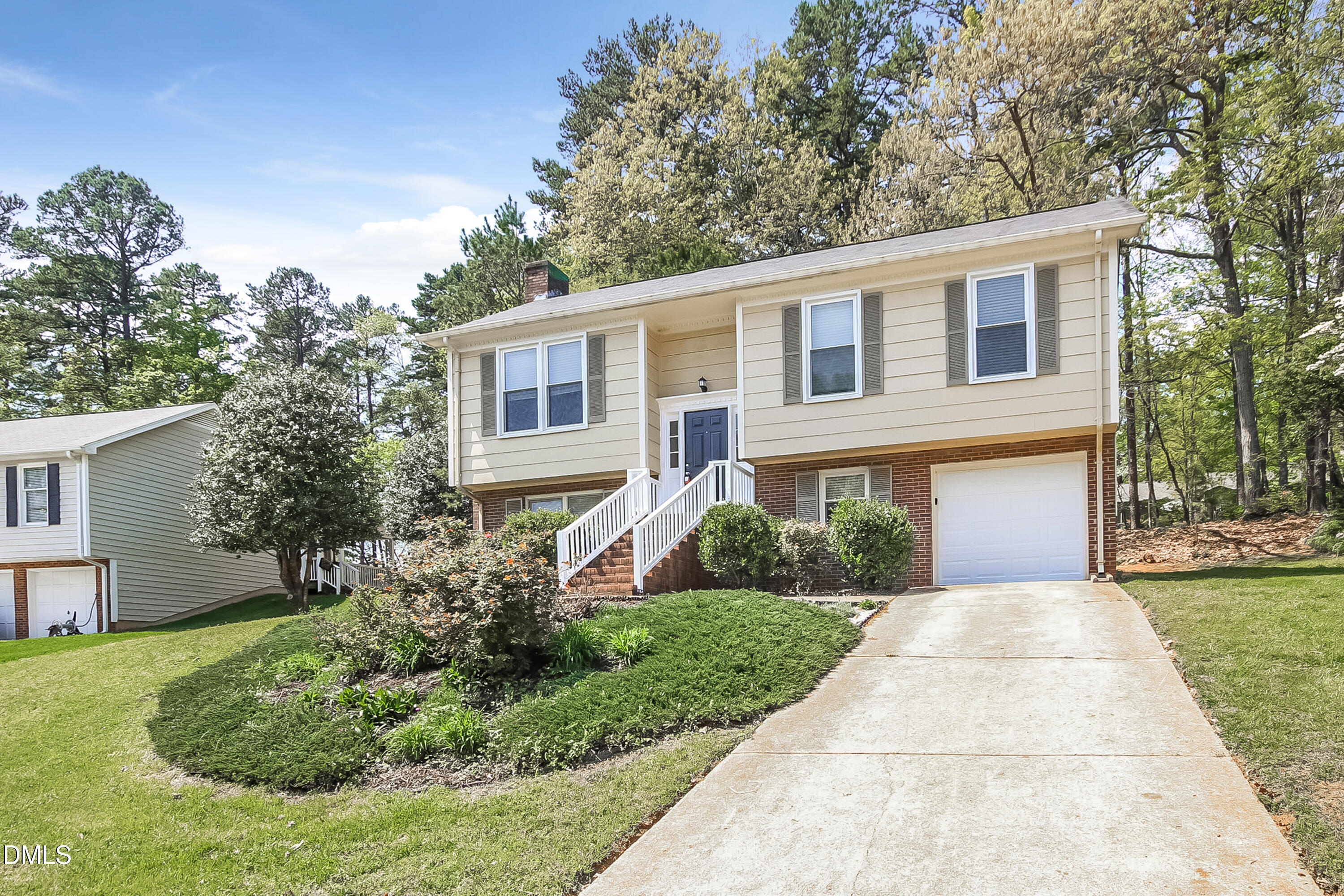 7809 Foxwood Drive Raleigh, NC 27615 - Photo 1 of 17 000-photo-front-view-8200802