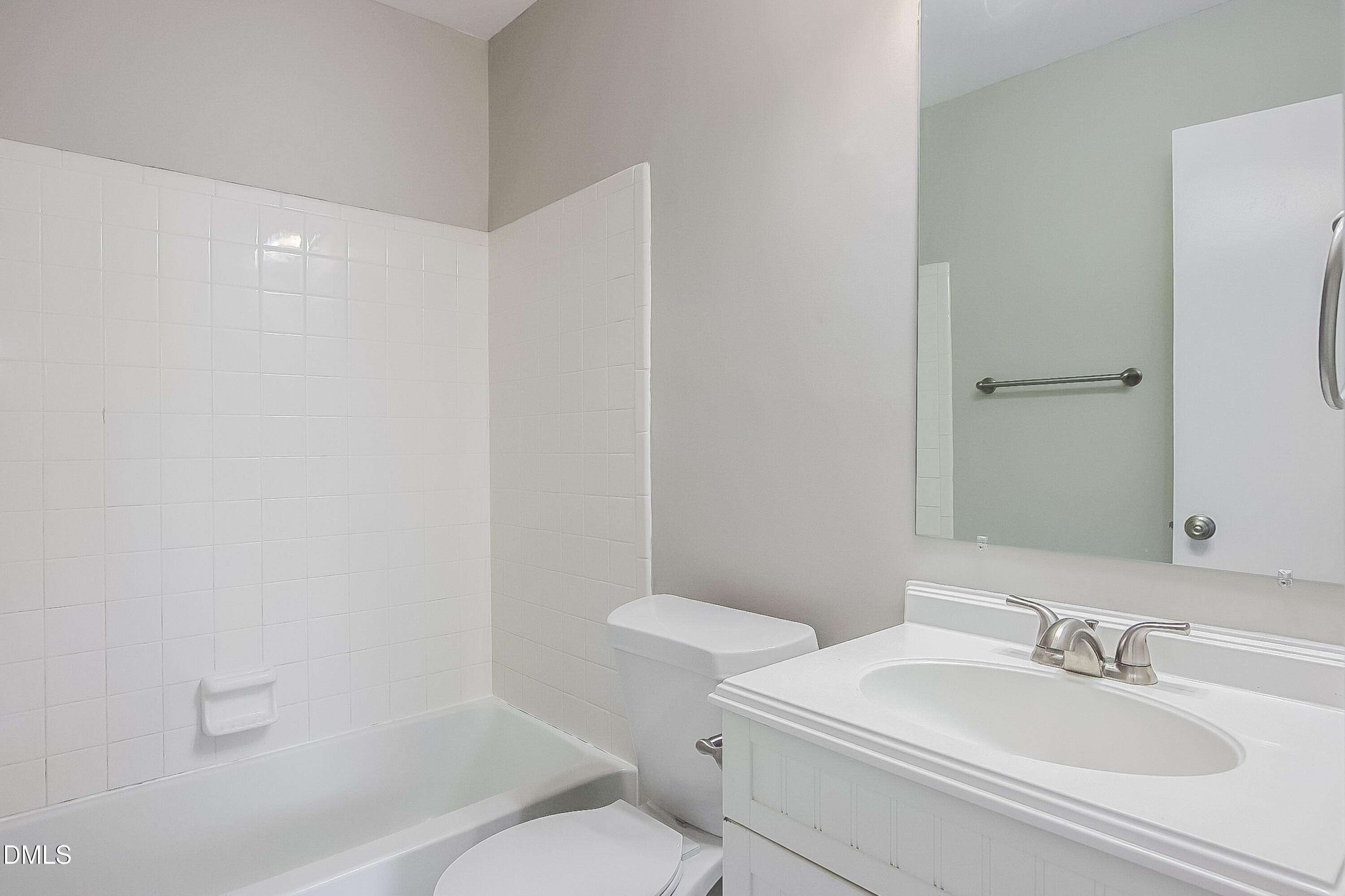 7809 Foxwood Drive Raleigh, NC 27615 - Photo 10 of 17 011-photo-master-bathroom-8200810