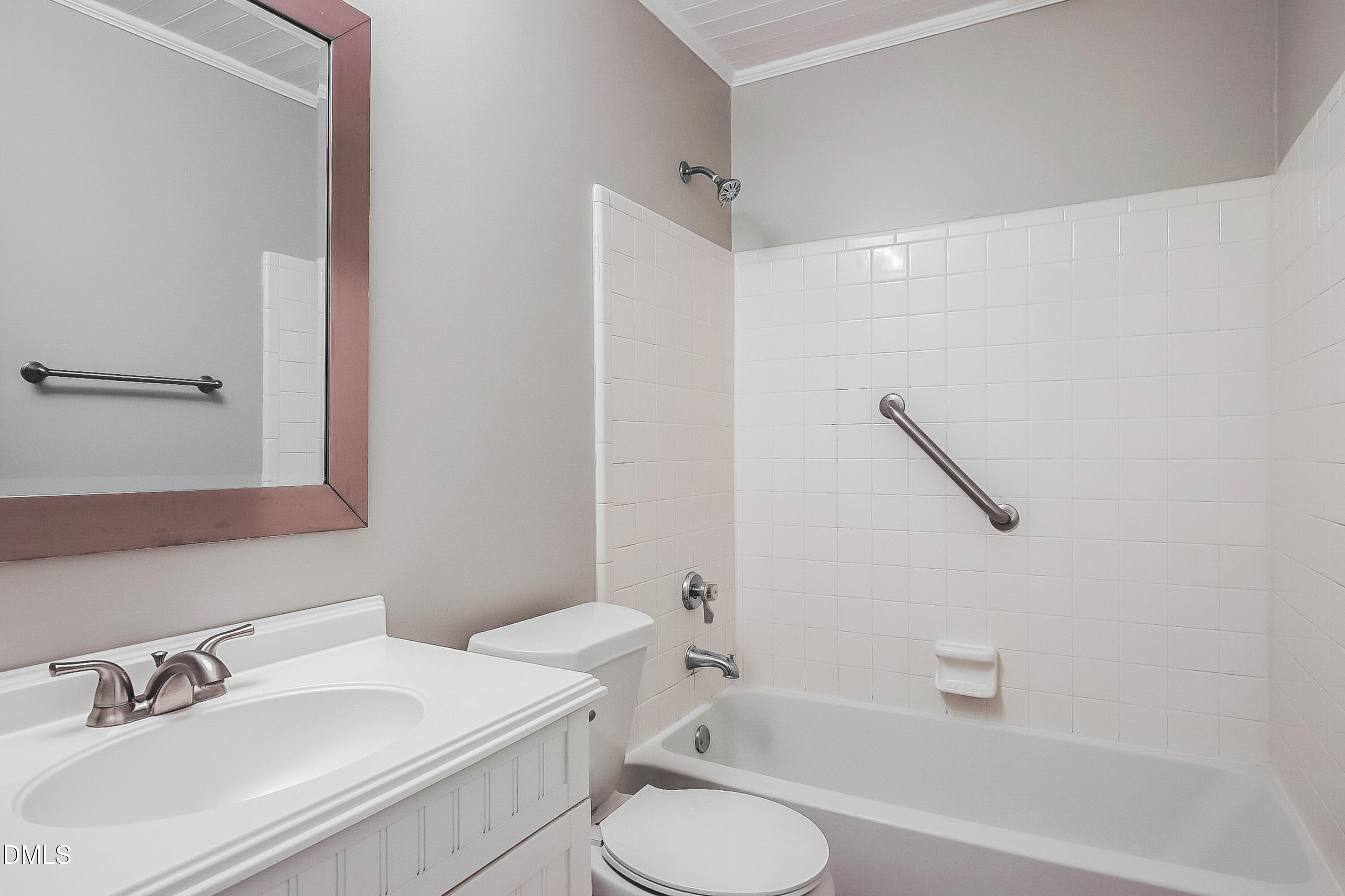7809 Foxwood Drive Raleigh, NC 27615 - Photo 14 of 17 015-photo-bathroom-8200812