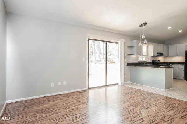 $2,225 | 7809 Foxwood Drive, Raleigh, NC 27615