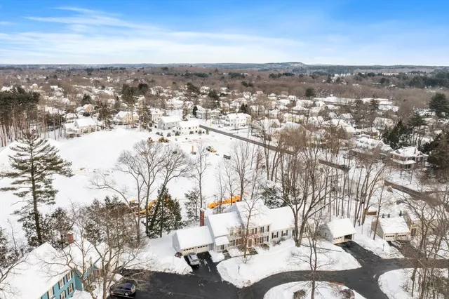 $824,000 | 22 Center Village Drive, Unit 22, Concord, MA 01742