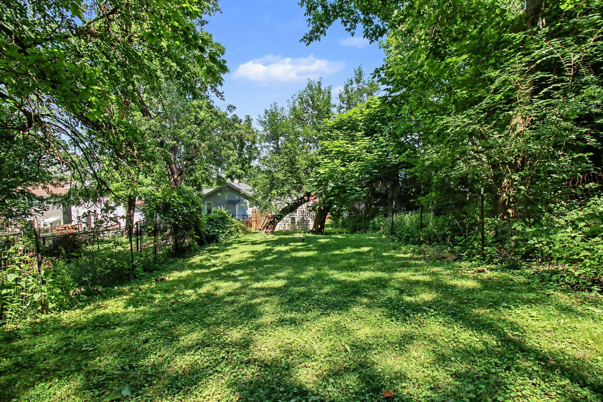2439 Warren Street Covington, KY 41014 - Photo 7 of 30 007_file_5994