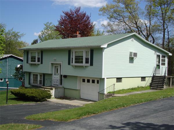21 Venus Drive Worcester, MA 01605 - Photo 1 of 13