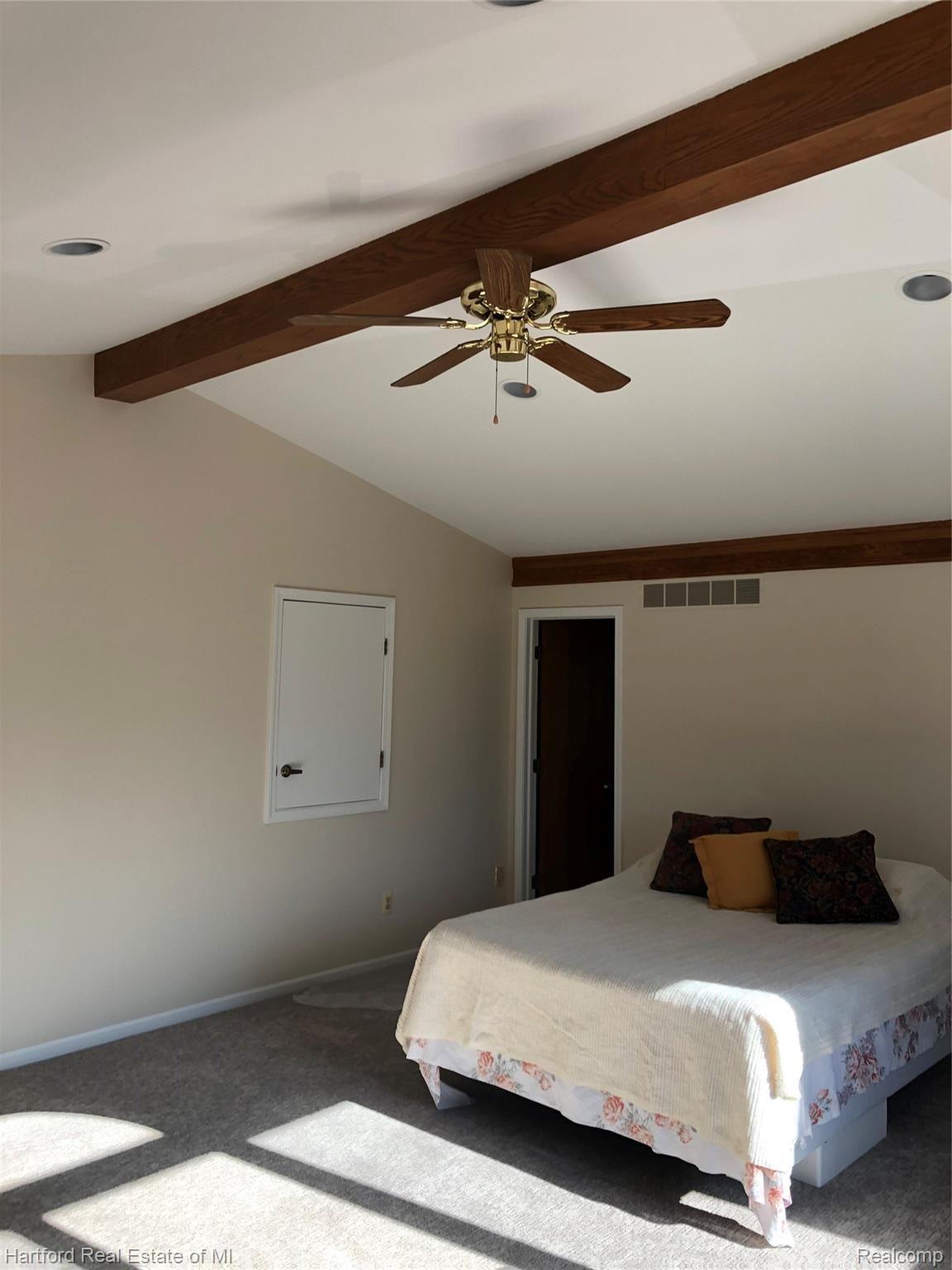 23725 Middlebelt Road Farmington, MI 48336 - Photo 20 of 36 Master Suite.JPG