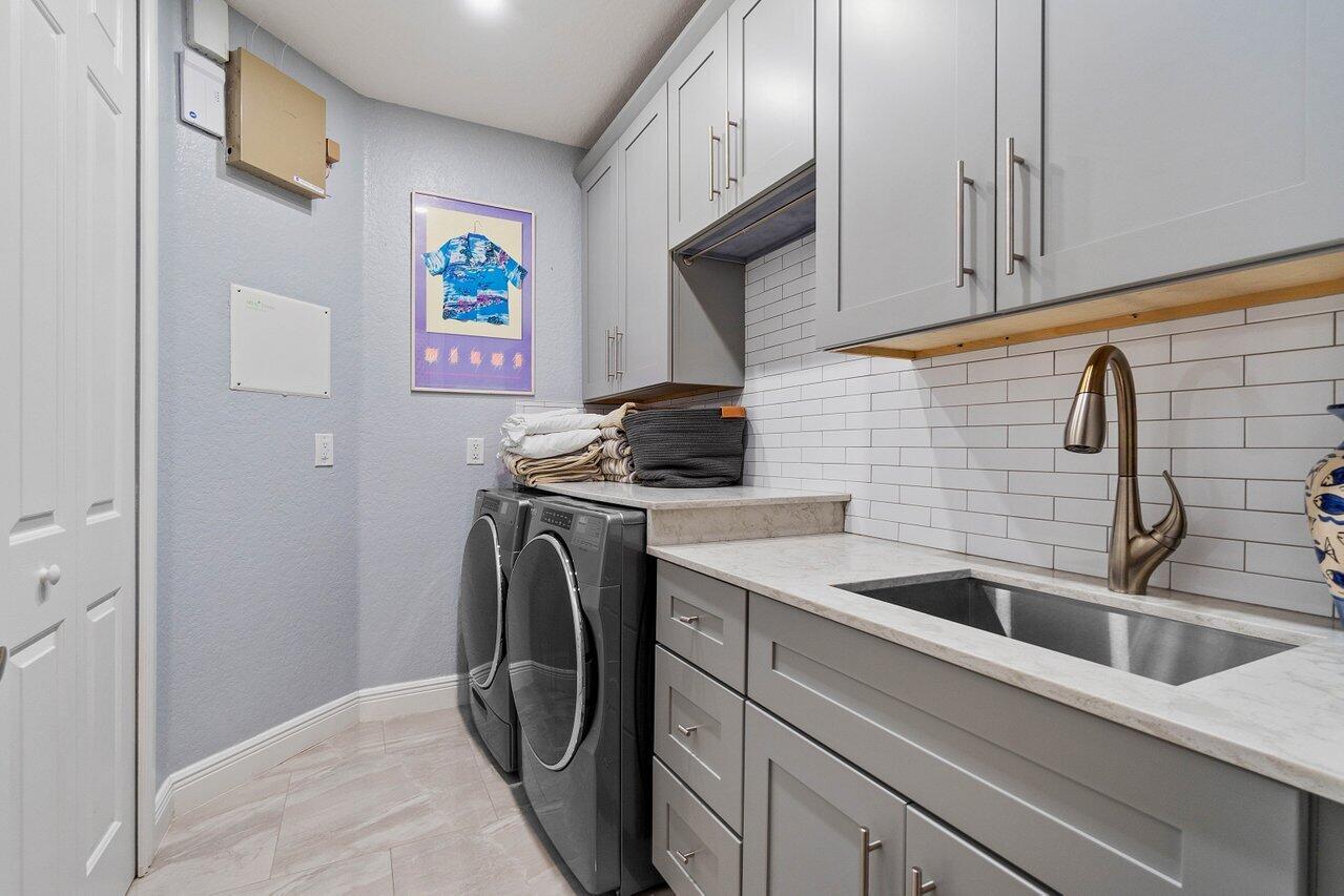 9271 Equus Circle Boynton Beach, FL 33472 - Photo 16 of 59 020-9271EquusCircle-BoyntonBeach-FL-3347