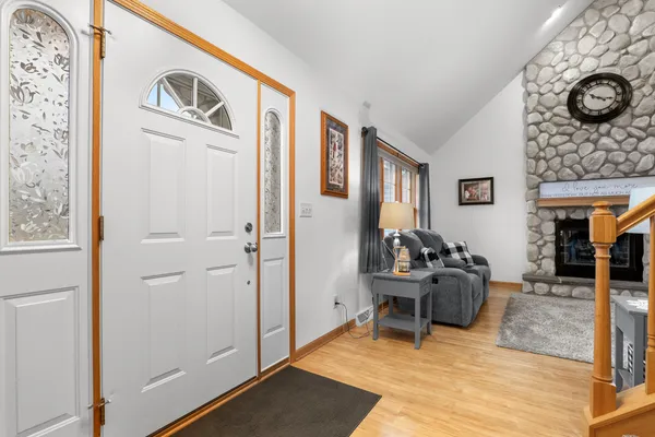 $393,700 | 210 Kettle Ridge Circle, Glenbeulah, WI 53023