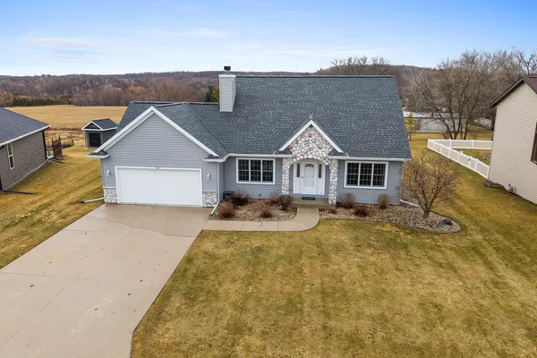 $393,700 | 210 Kettle Ridge Circle, Glenbeulah, WI 53023