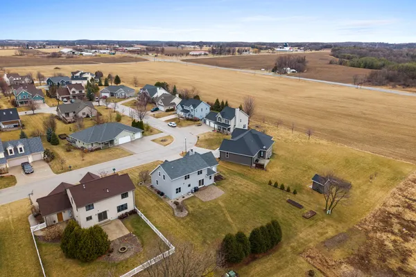 $393,700 | 210 Kettle Ridge Circle, Glenbeulah, WI 53023