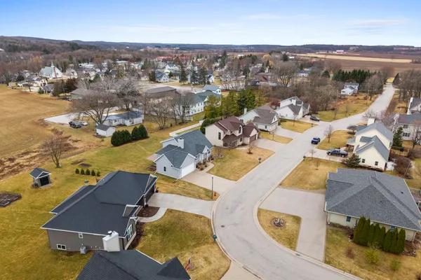 $393,700 | 210 Kettle Ridge Circle, Glenbeulah, WI 53023