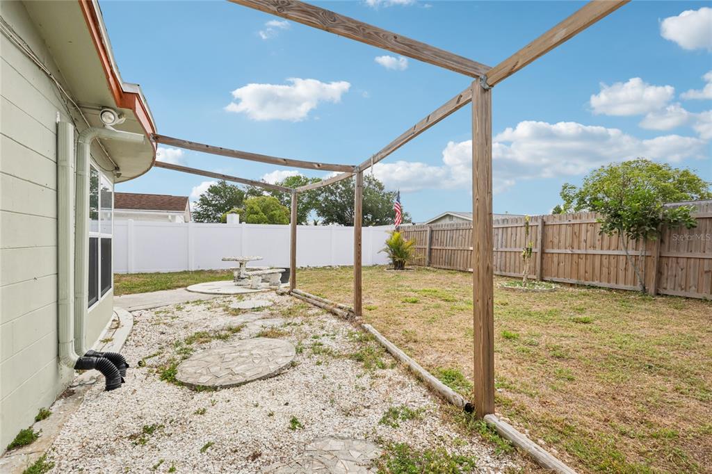 3548 Darlington Road Holiday, FL 34691 - Photo 30 of 32 a view of a backyard