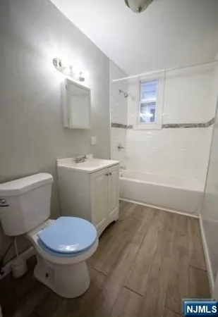 $2,000 | 226 Fairmount Avenue, Unit 1, Newark, NJ 07103