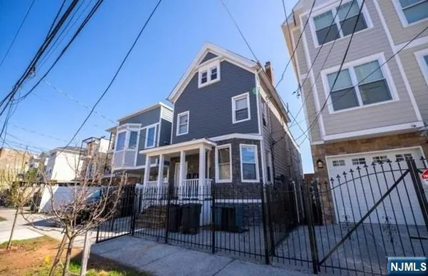 $2,000 | 226 Fairmount Avenue, Unit 1, Newark, NJ 07103