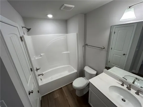 a view of utility room