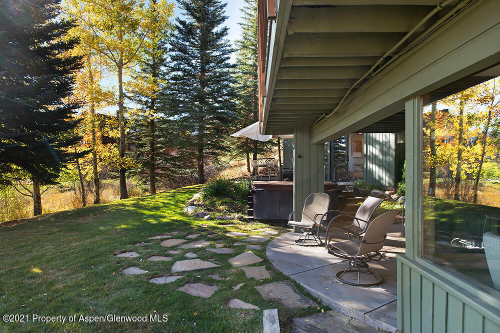 300 Oak Ridge Road Snowmass Village, CO 81615 - Photo 39 of 44 Lower patios