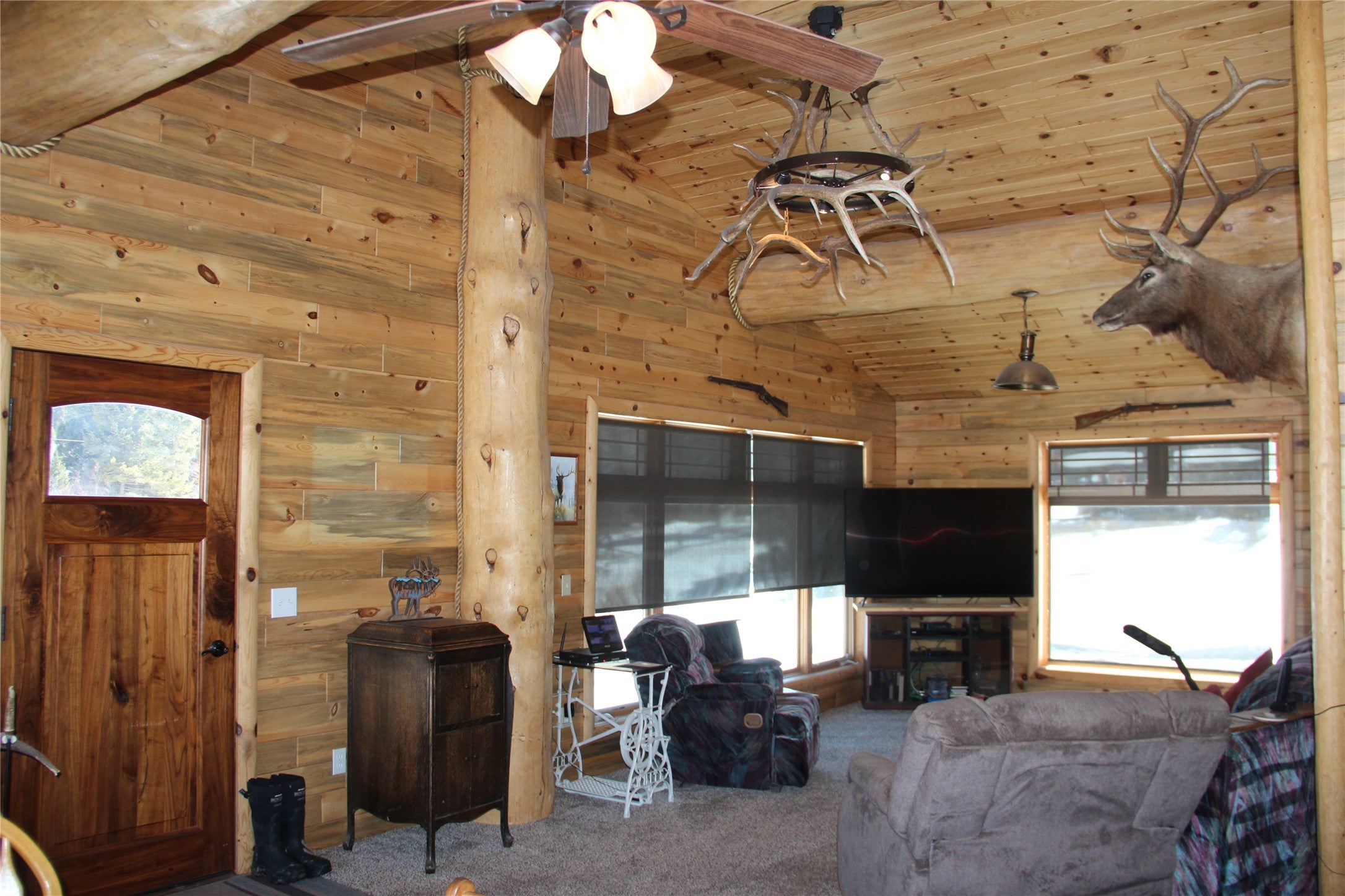 50 Maxville Road Philipsburg, MT 59858 - Photo 9 of 42 Gallery Image 9