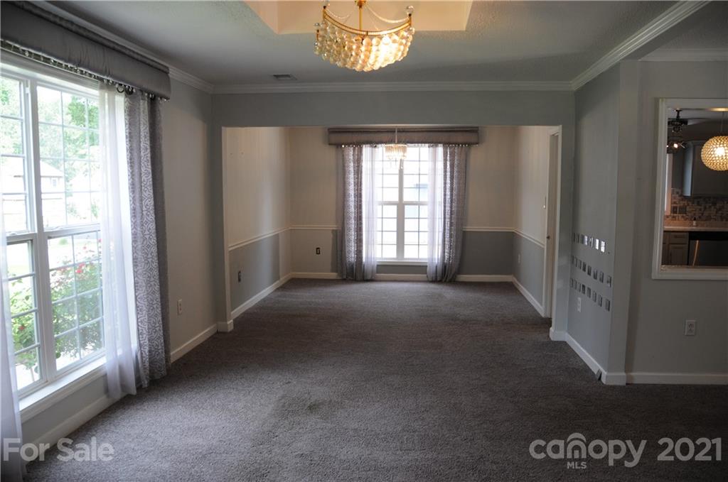5900 Bluebonnet Road Charlotte, NC 28212 - Photo 6 of 13 Gallery Image 6