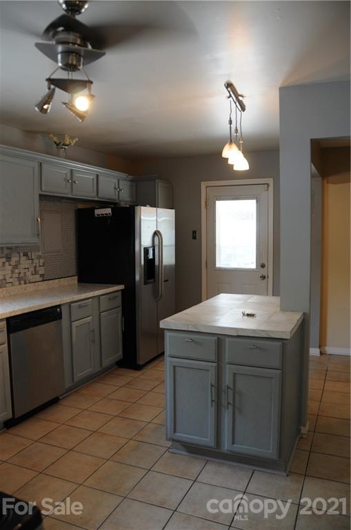 5900 Bluebonnet Road Charlotte, NC 28212 - Photo 10 of 13 Gallery Image 10
