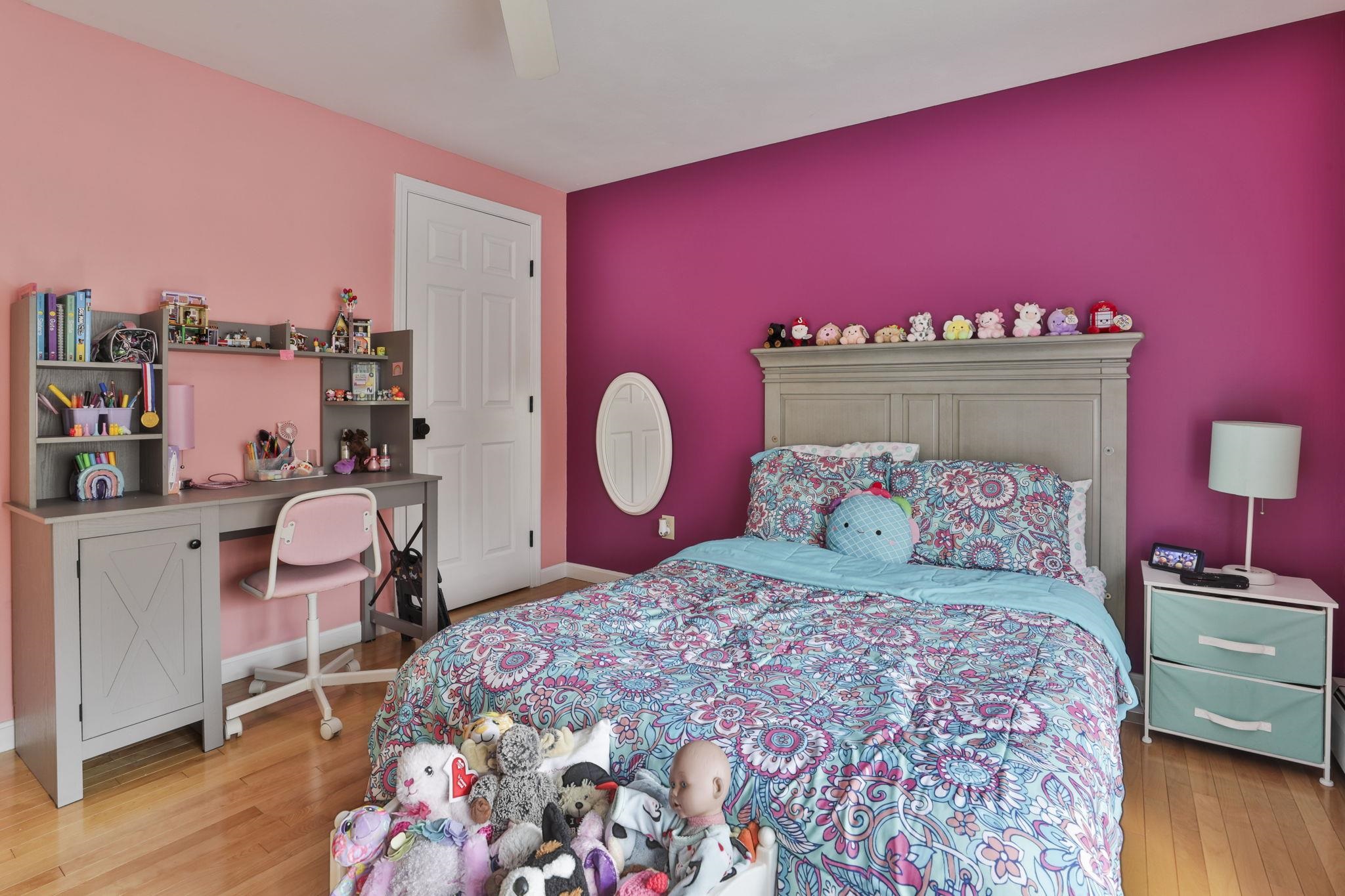 7 Drake Lane Derry, NH 03038 - Photo 26 of 46