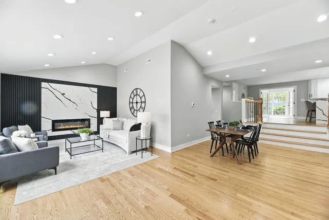 $949,000 | 340 North Berrien Street, New Buffalo, MI 49117