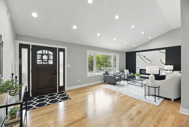 $949,000 | 340 North Berrien Street, New Buffalo, MI 49117