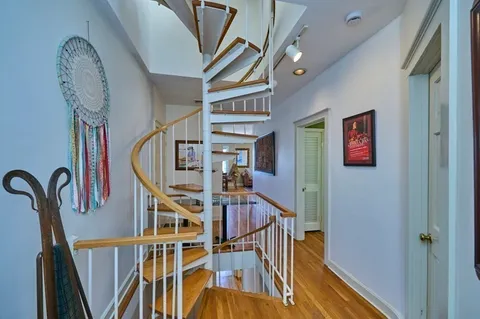 $1,395,000 | 118 Trowbridge Street, Unit 6, Cambridge, MA 02138