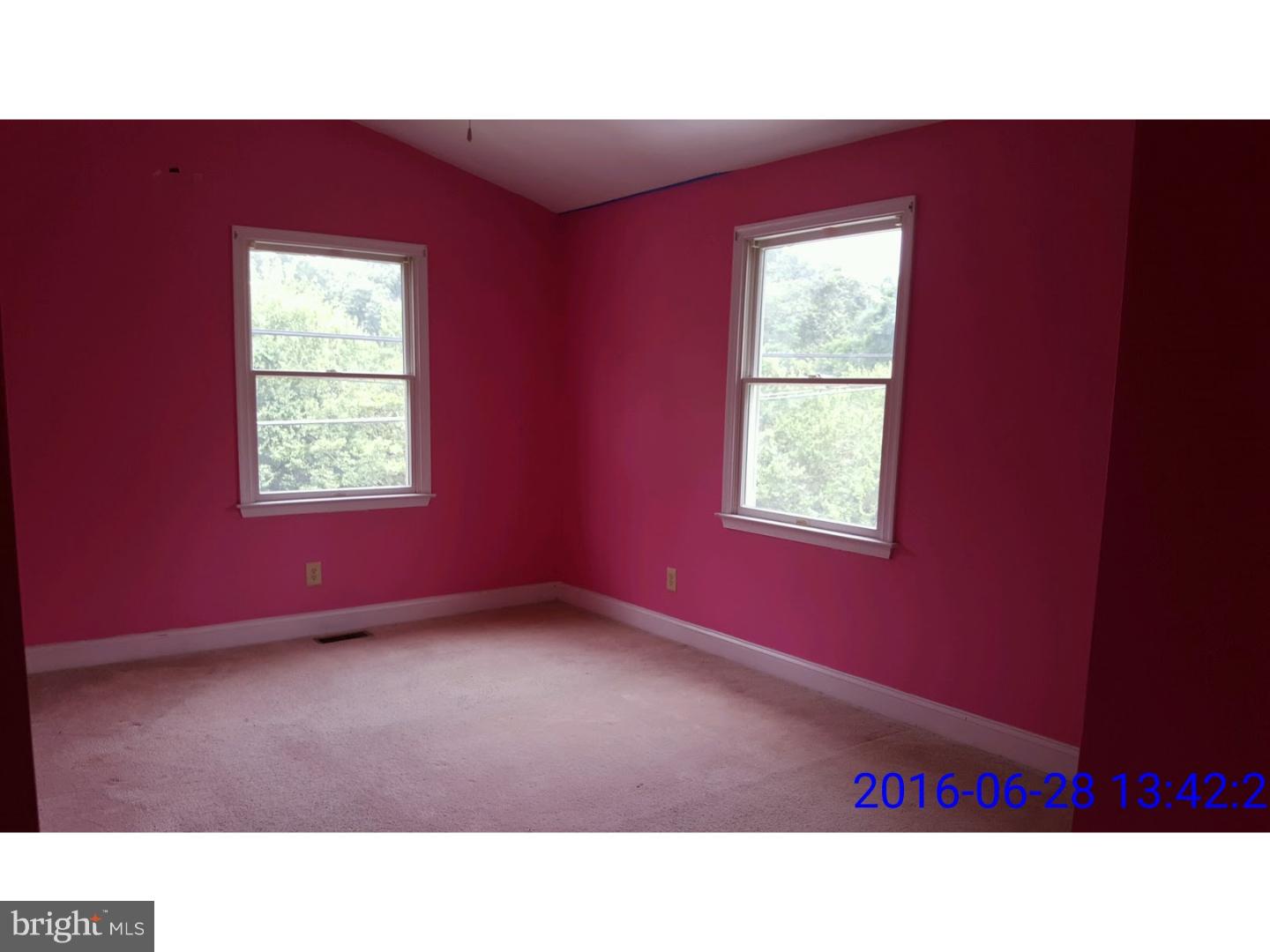 35 Berkley Road Mount Royal, NJ 08061 - Photo 9 of 14