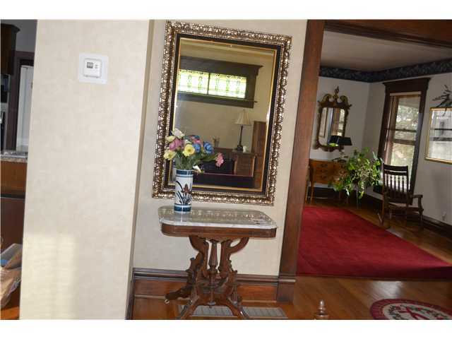 1227 Lincoln Road Columbus, OH 43212 - Photo 6 of 25